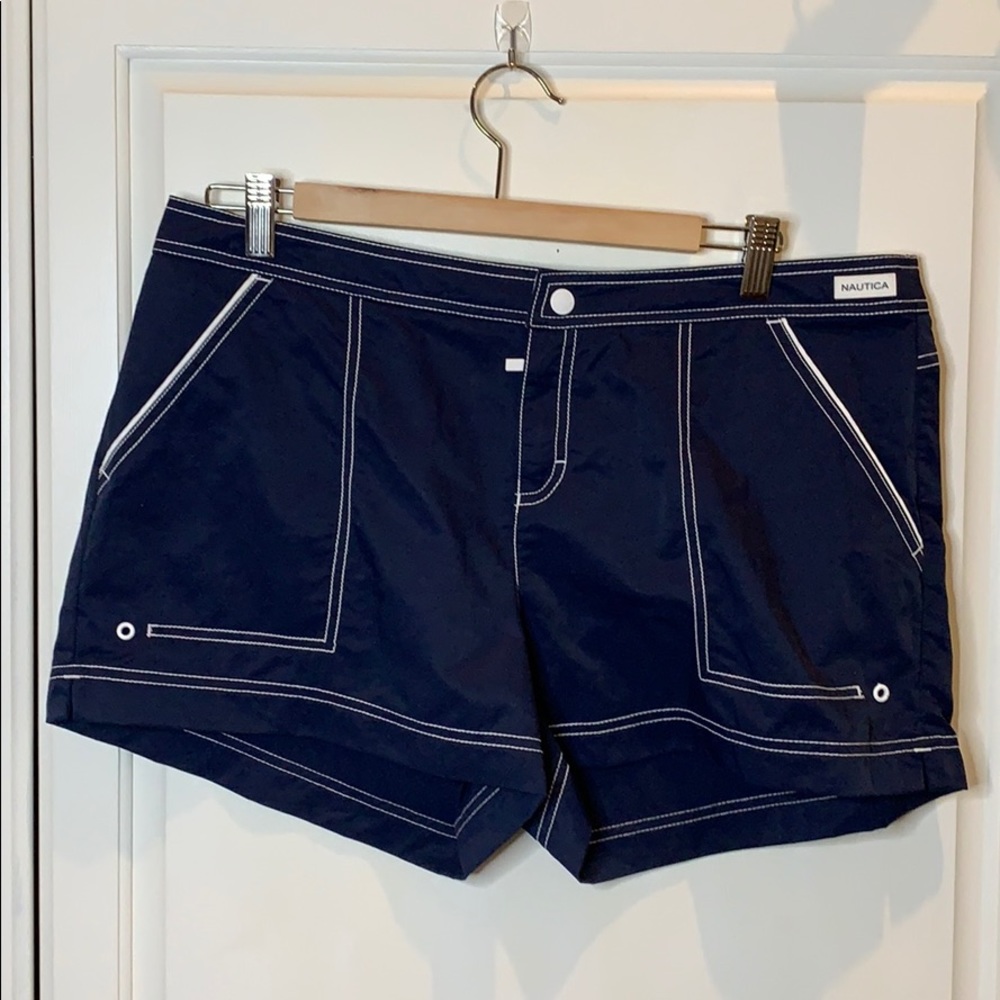 Nautica Navy Shorts Size L
